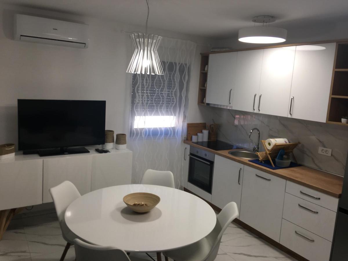 Apartmani Zlata Sveti Filip i Jakov Kültér fotó
